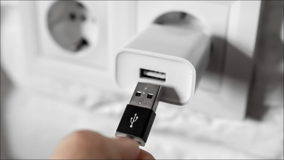 Chiều dài của cáp USB có ảnh hưởng đến quá trình sạc không?